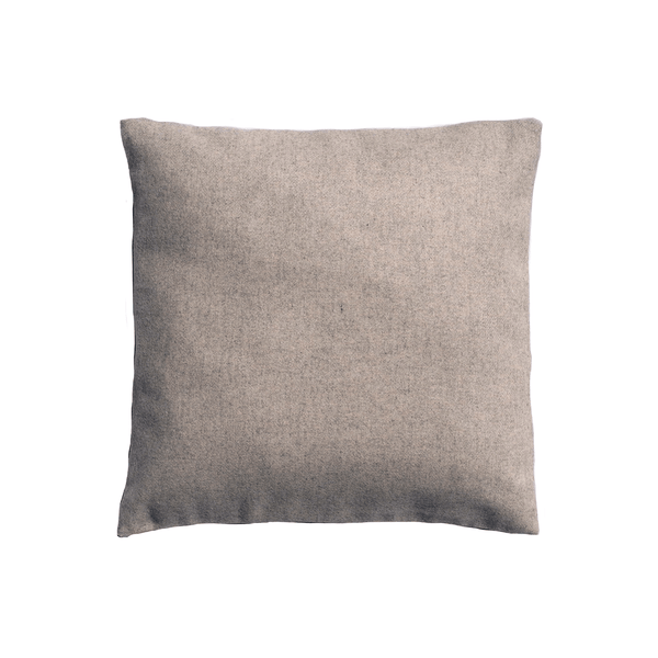 square cushion 17